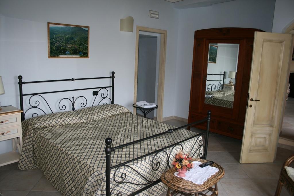 Casa Vacanze San Francesco Bagni San Filippo Værelse billede